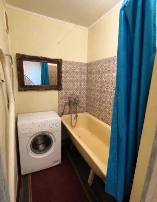 Продам 1к.квартиру пр. Героев Харькова, б 302 А