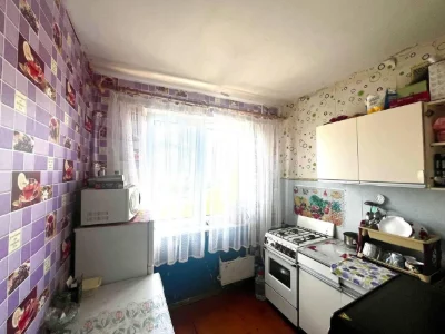 Продам 3-кім. квартиру на Олексіївці, пр. Перемоги, 48, М Пе