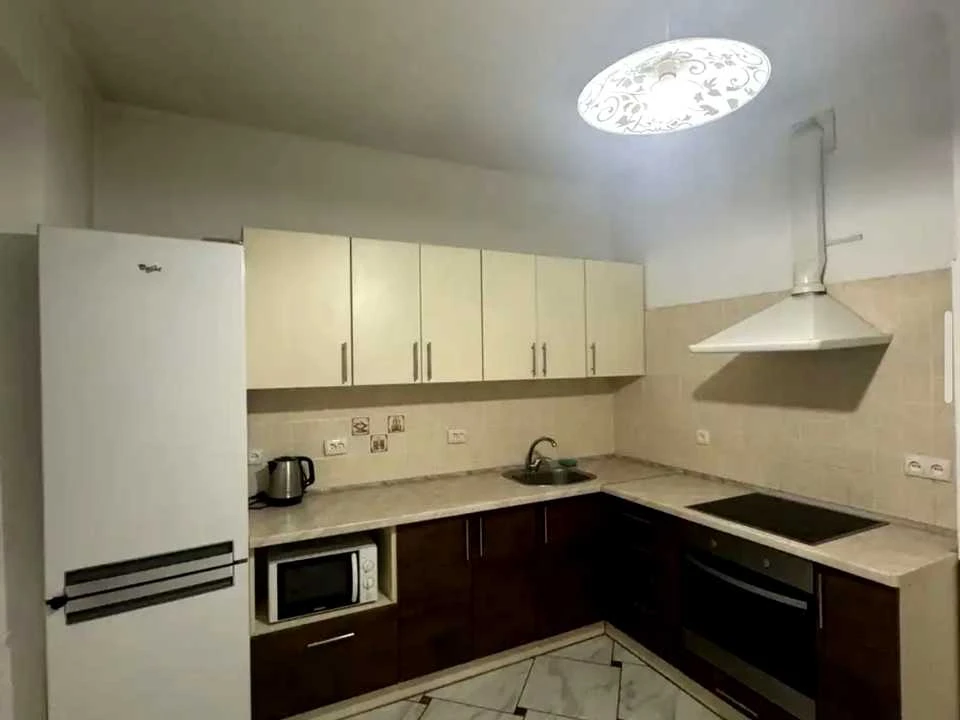 Квартира. Киев, улица Казимира Малевича