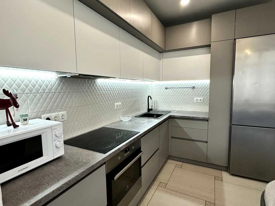 Apartment. Metropolitan Vasyl Lipkivsky Street, Kyiv