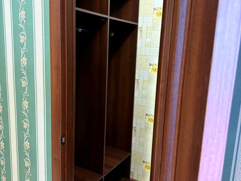 Квартира. Київ, вулиця Юрія Поправки