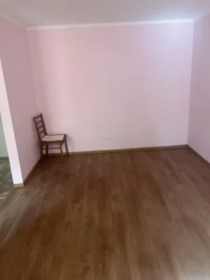 For Sale: Apartment on Lipinskogo Street