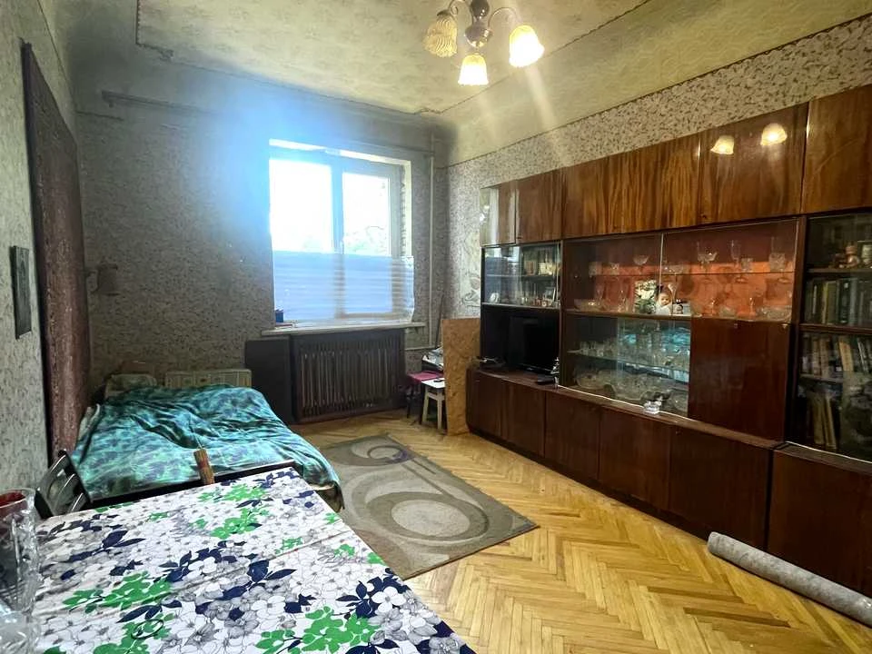 Apartment. Kharkiv, Boychukist Street