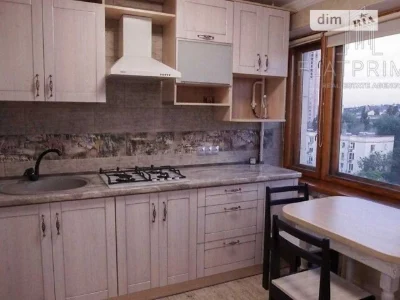 Sale of 1-room apartment 29.3 sq. m on Beresteyskyi Avenue 12 • I