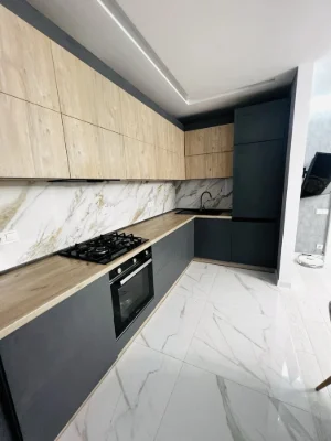 Urgent sale of a 3-bedroom apartment in the Popov area, 4/9 AGO