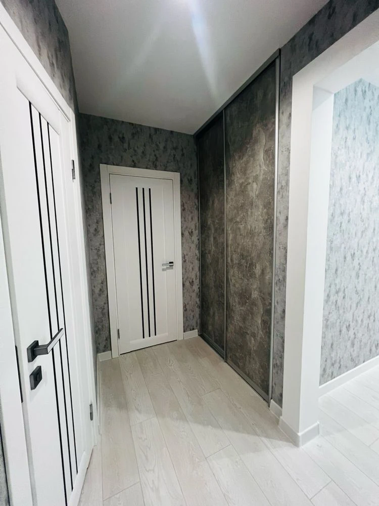 Urgent sale of a 3-bedroom apartment in the Popov area, 4/9 AGO