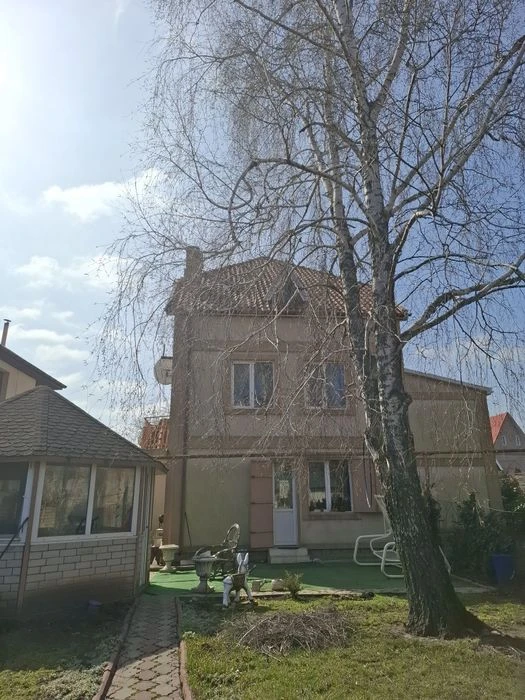 Exclusive. For sale 3-storey house near the sea in Sauvignon-1