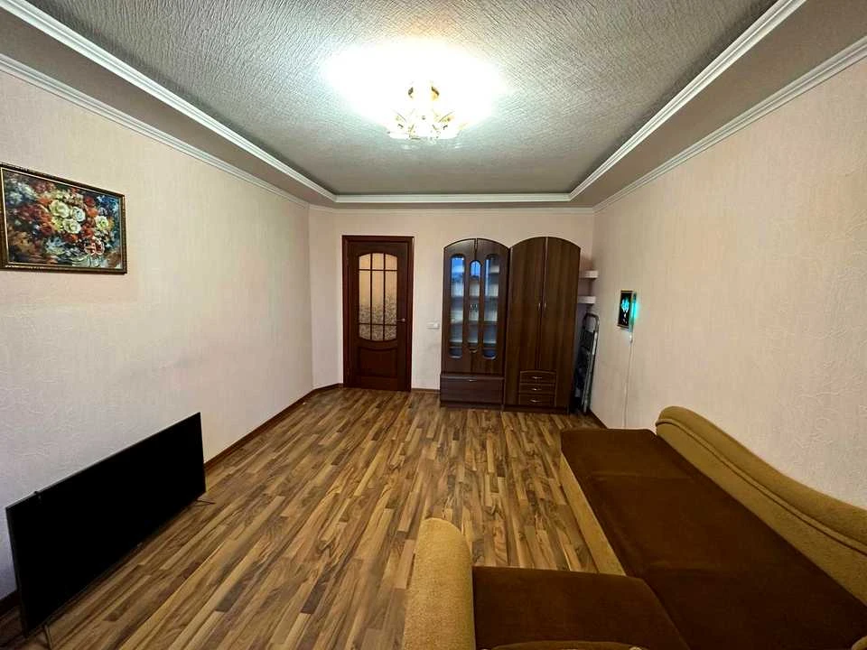 Квартира. Леоніда Бикова бульв.