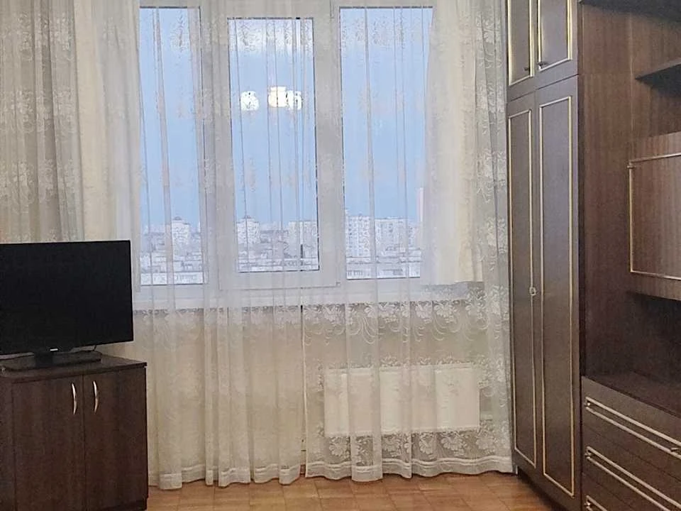 Квартира. Київ, вул. Зої Гайдай, 12/10