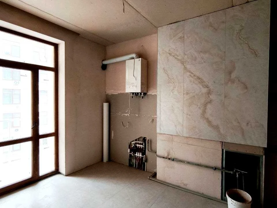 Apartment. Odesa, Dovha st.