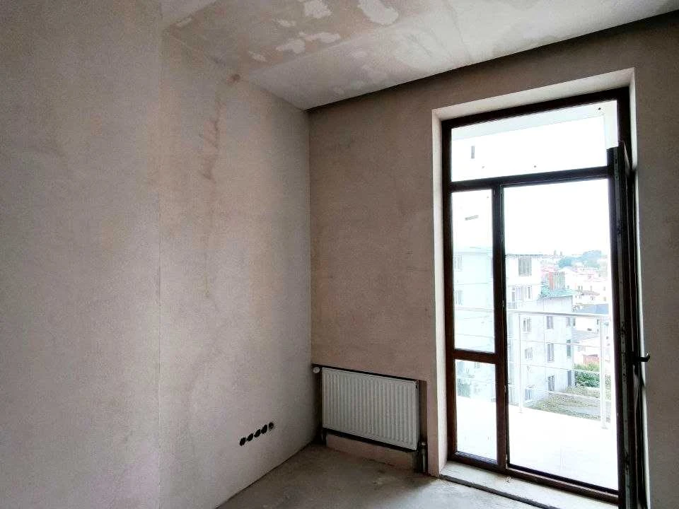 Apartment. Odesa, Dovha st.