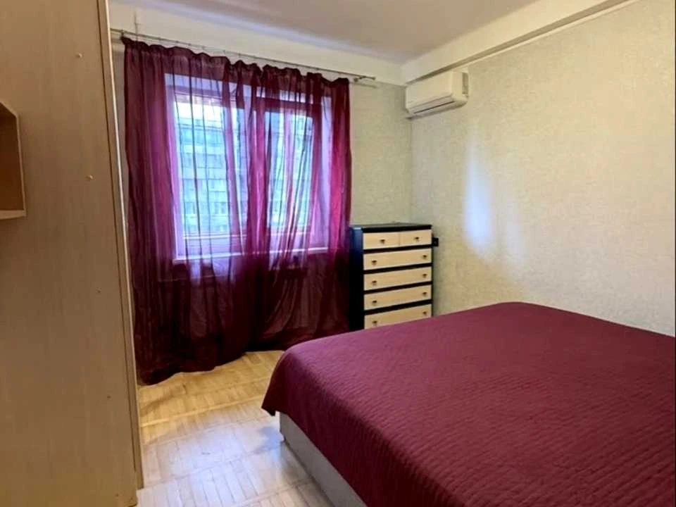Apartment. Kyiv, Sholom-Aleyхема Street