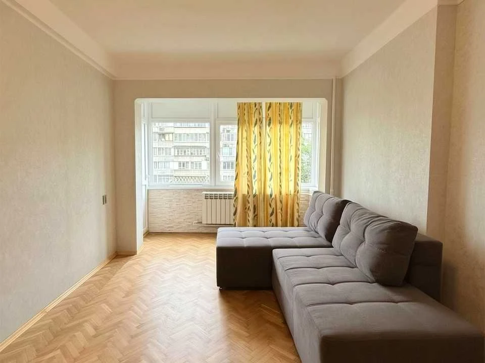 Apartment. Kyiv, Sholom-Aleyхема Street