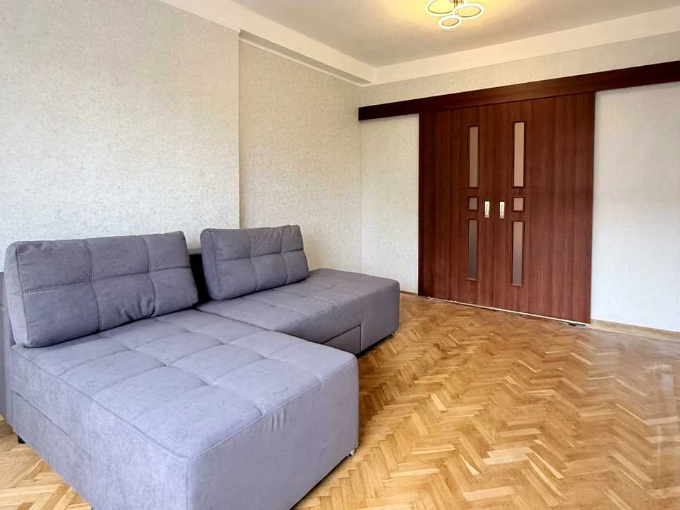 Apartment. Kyiv, Sholom-Aleyхема Street