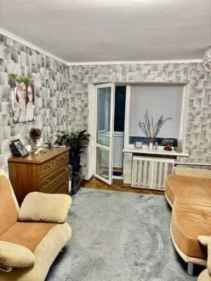 Продам 2-к квартиру Київ, Шевченківський, Салютна вул, 9