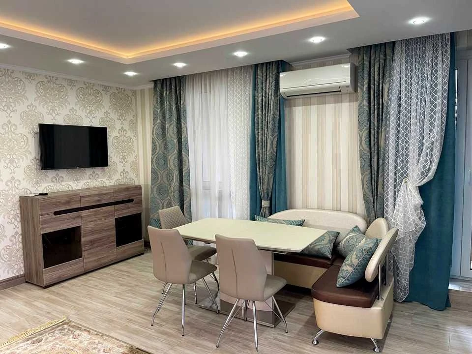 Apartment. Zolotoustyevska St., Kyiv