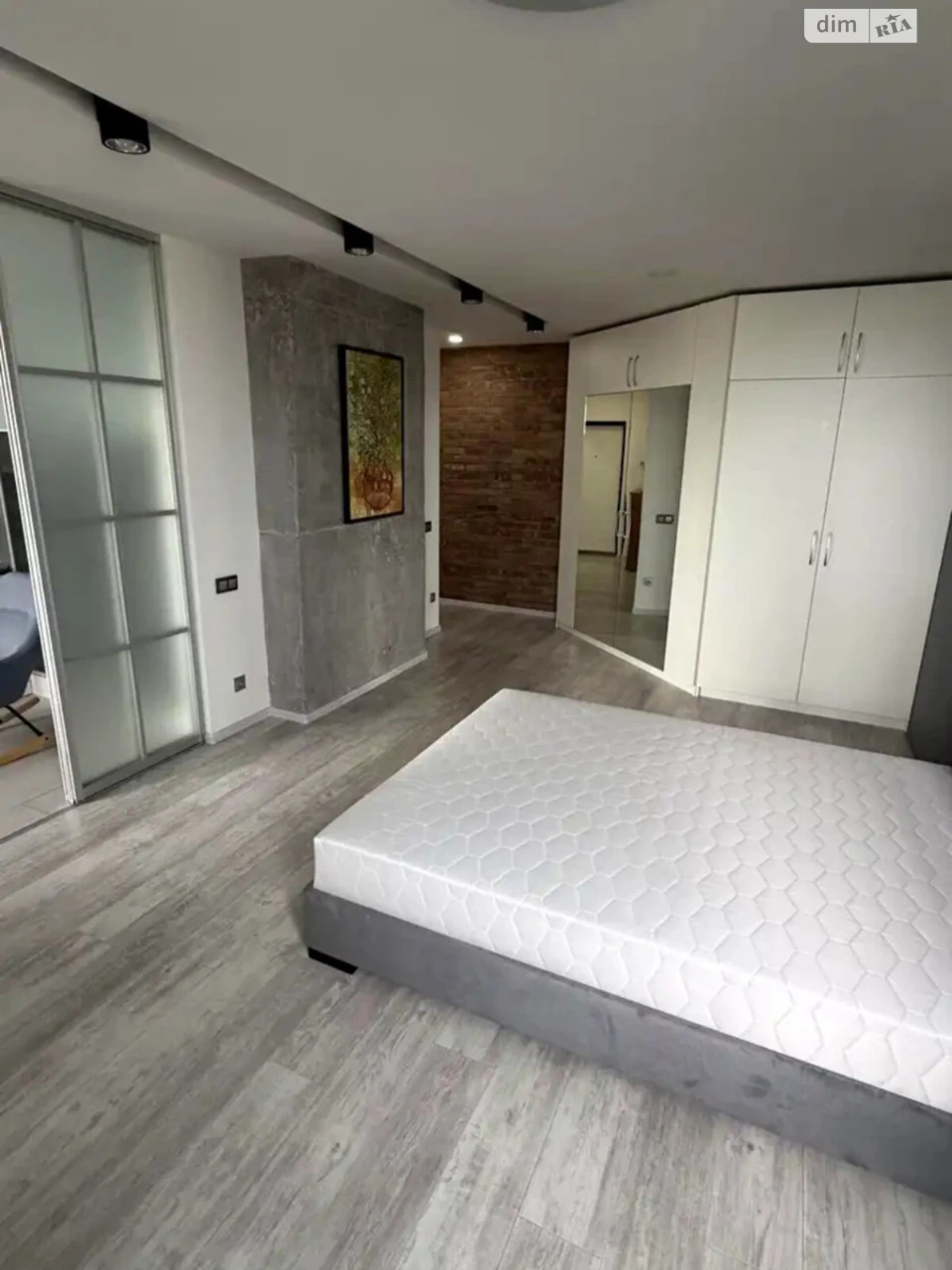 Flat for Sale - Holosiiv