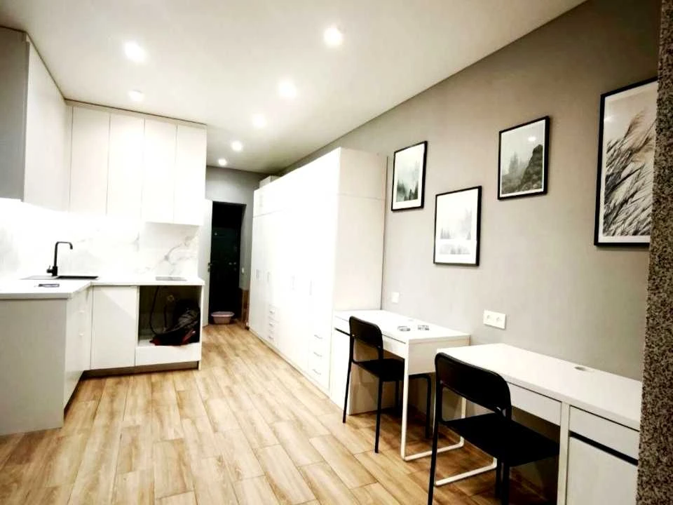 Apartment. Kharkiv, Poltava Shlyakh st.