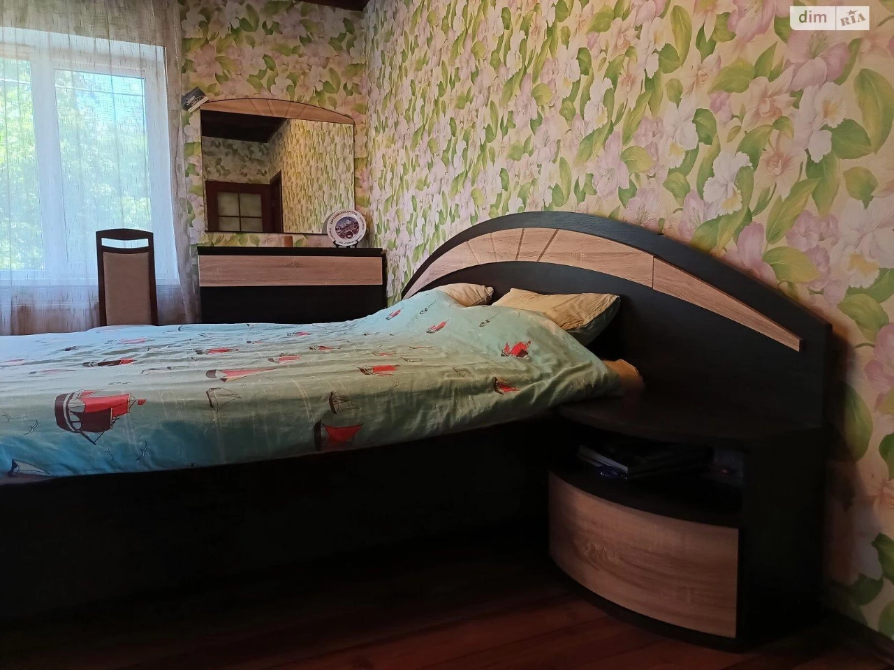 Long-Term Rental House Rusans'kyy Sady