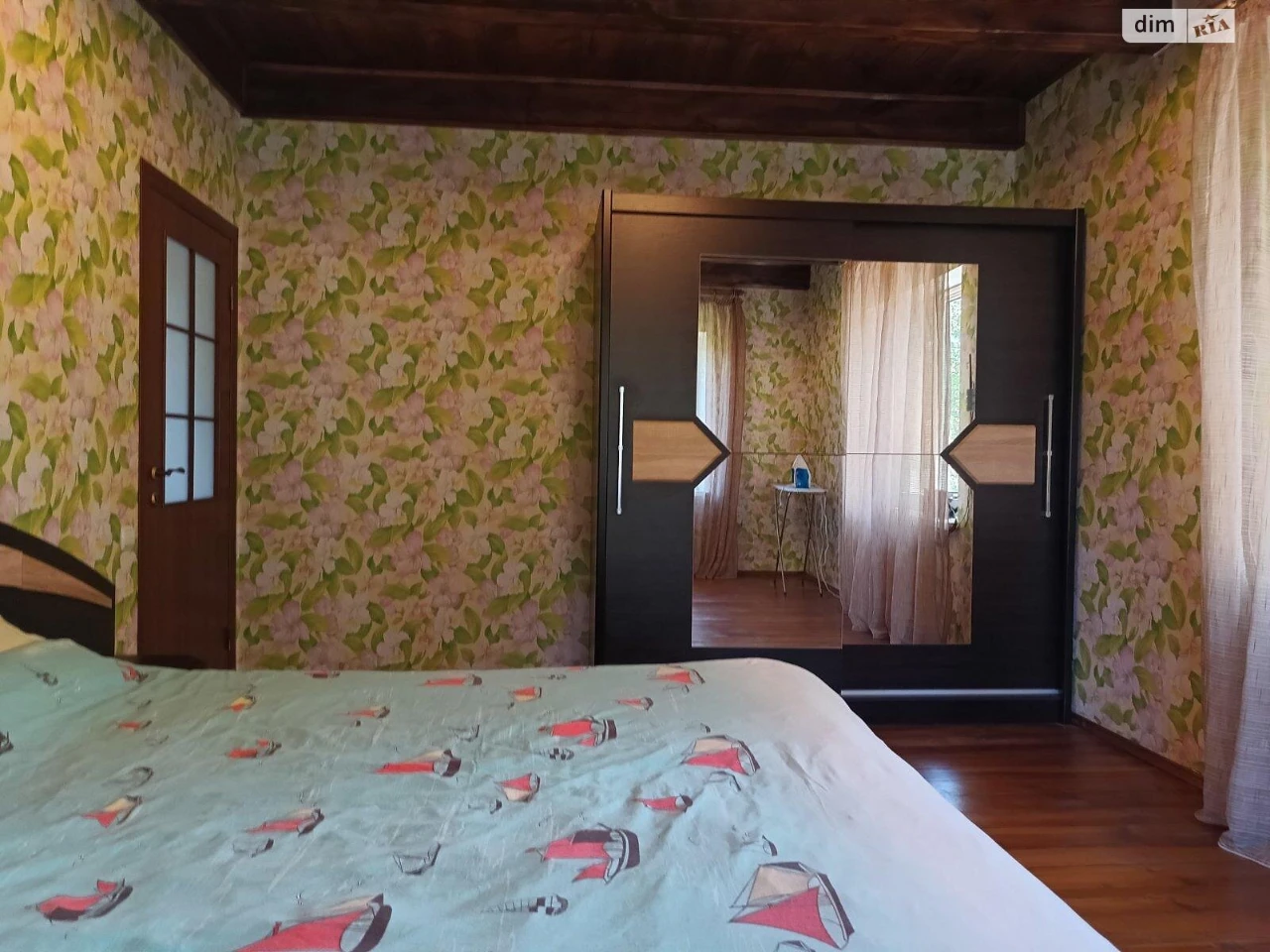Long-Term Rental House Rusans'kyy Sady