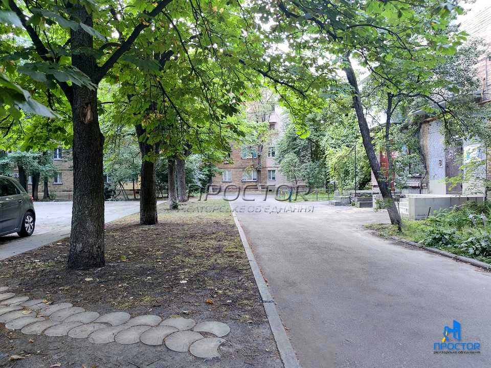 Квартира. Київ, Академіка Вернадського бульв.