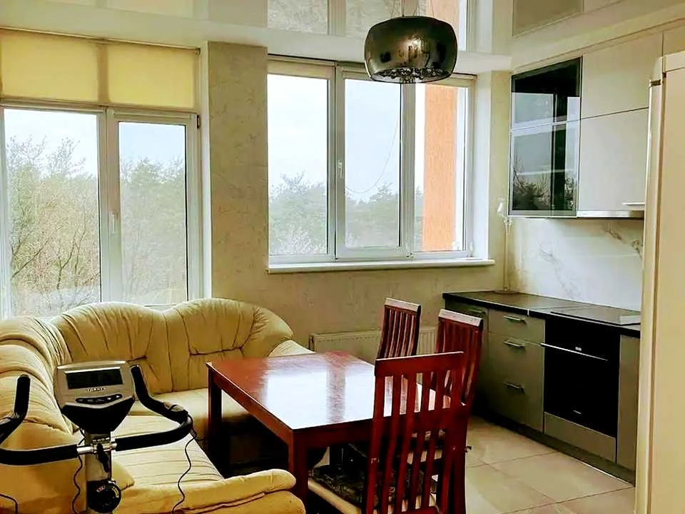 Apartment. Klavdiyivska st.