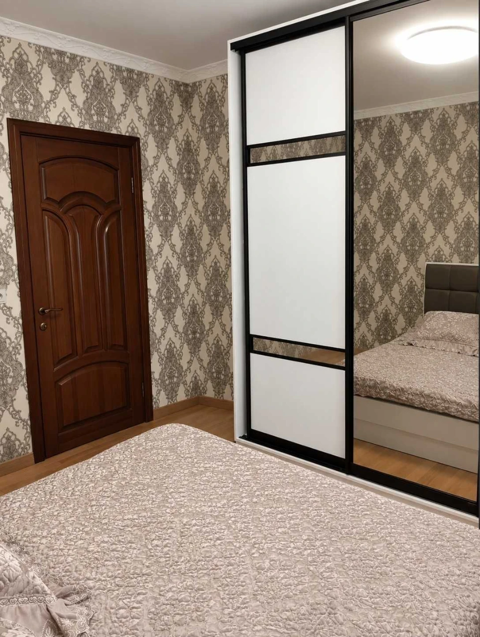 Продаж 3-кімнатної квартири