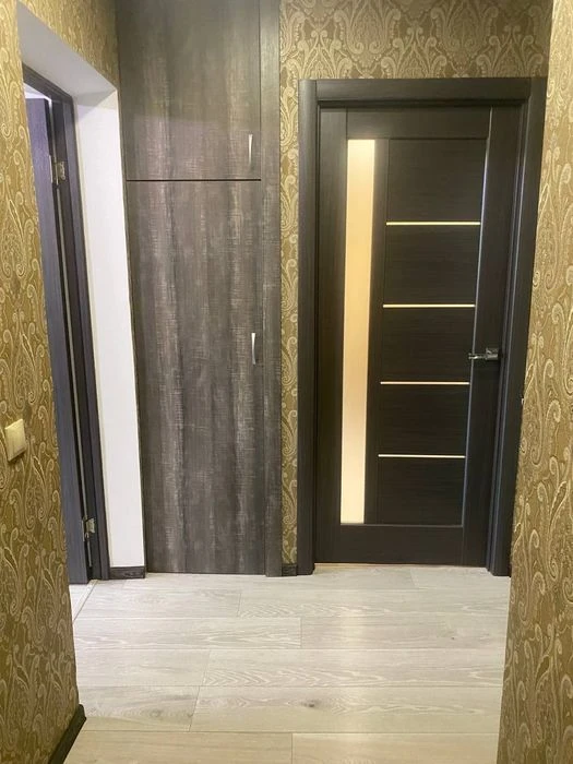 Продам 3к квартиру на ж/м Червоний Камінь в Дніпрі.