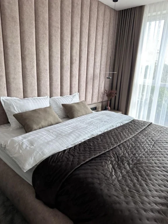 Sale of a 1-room apartment on Kul'parkivska Street