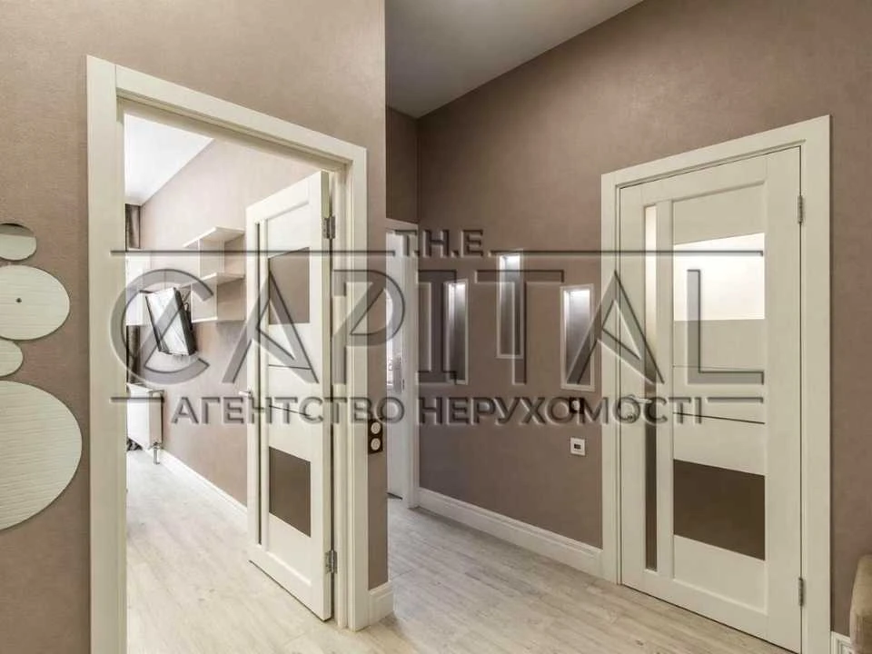 Apartment. Kyiv, Saperne Pole st.