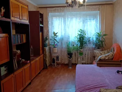 Квартира. Одесса, улица Ярослава Баиса