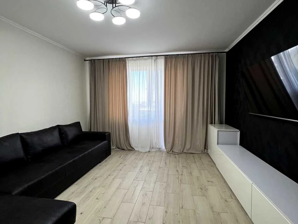 Apartment. Kropyvnytsky, Heroes of Ukraine Street.