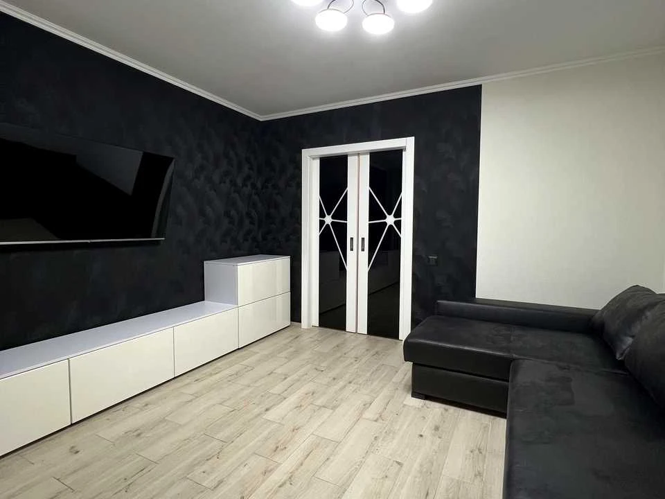 Apartment. Kropyvnytsky, Heroes of Ukraine Street.