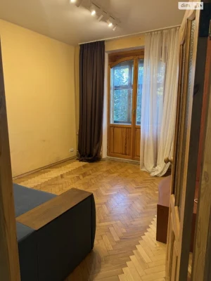 Long-Term Rental Apartment Solomyansky