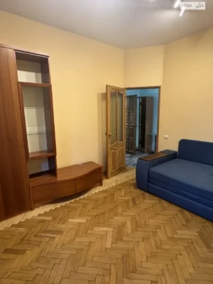 Long-Term Rental Apartment Solomyansky
