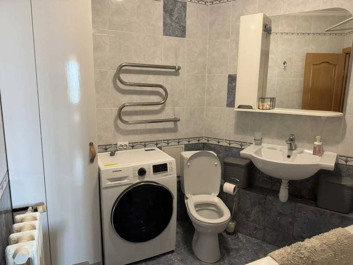 For Rent Long-Term 3-Room Apartment, Kyiv, Dniprovsky, Kharkiv