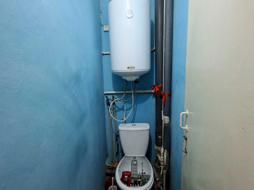 Apartment. Дніpro, residential area Тополя-3