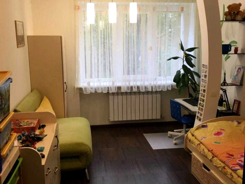 Квартира. Дніпро, Олександра Поля, вул.