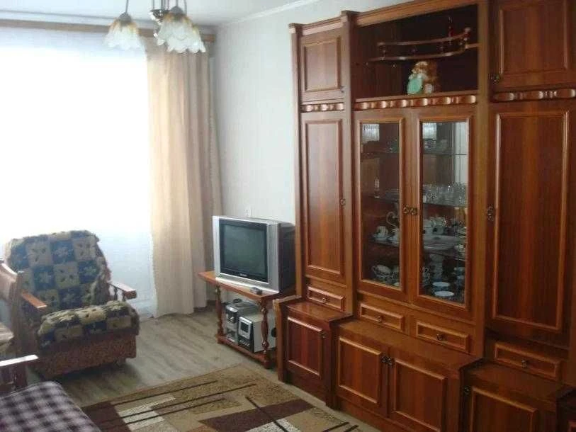 Urgent: 2-room apartment on ХТЗ. Possible sale via e-certificate.