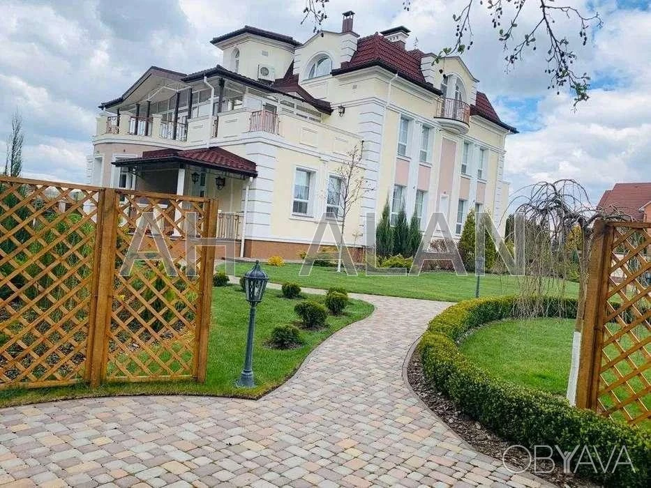 Дом, 650 м.кв.