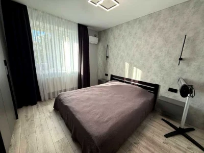 Apartment. Sumy, Revolution of Independence Street