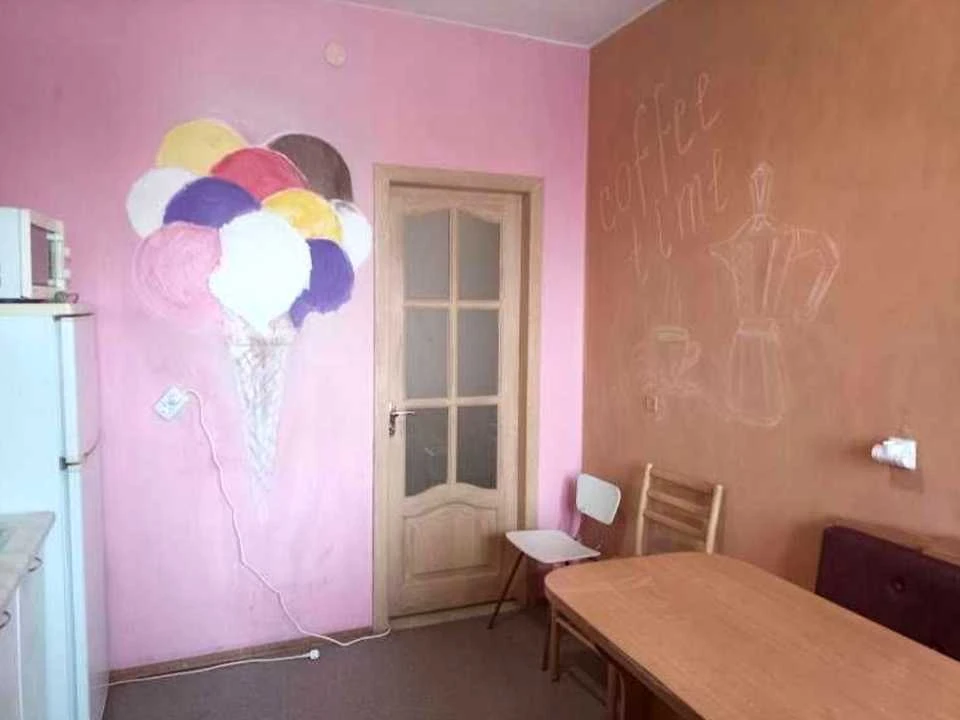 Квартира. Київ, Анни Ахматової вул.