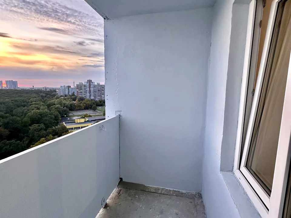 Apartment for sale. Akademika Zabolotnogo Street, Kyiv