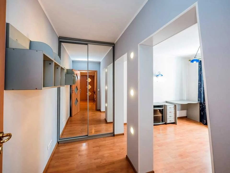Apartment. Lesovy Prospect