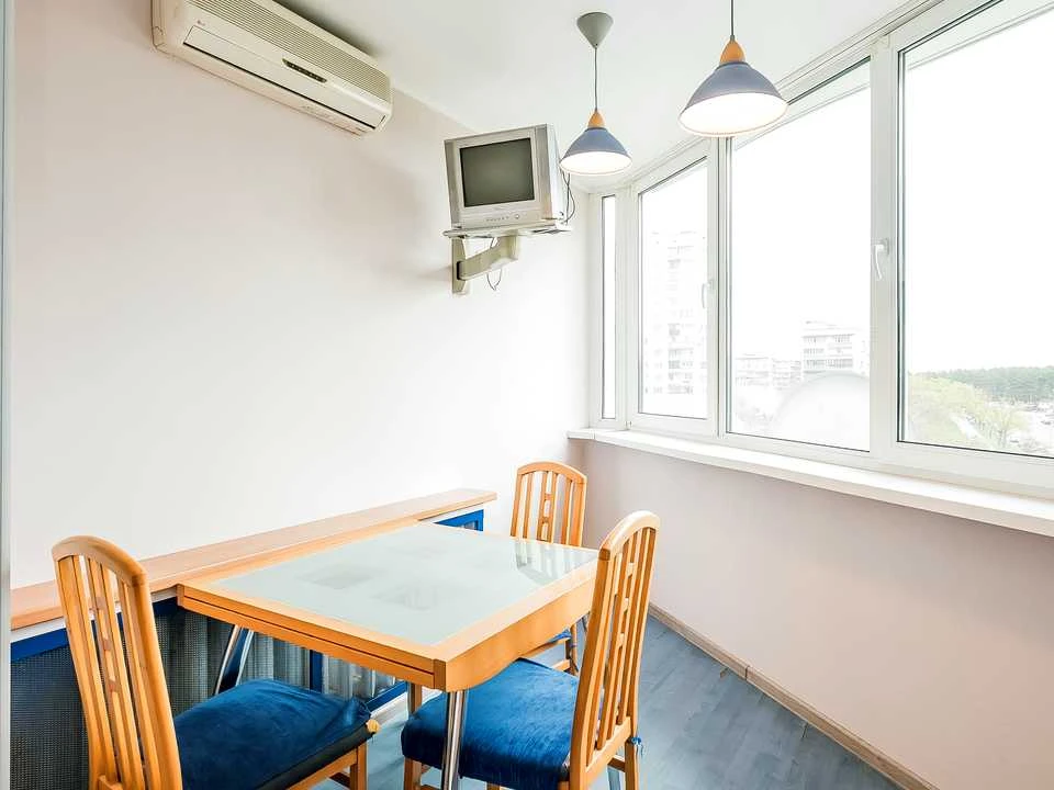 Apartment. Lesovy Prospect