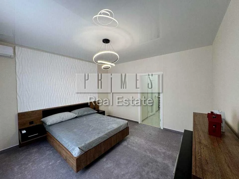 House. Address: Sadova st, Kyiv