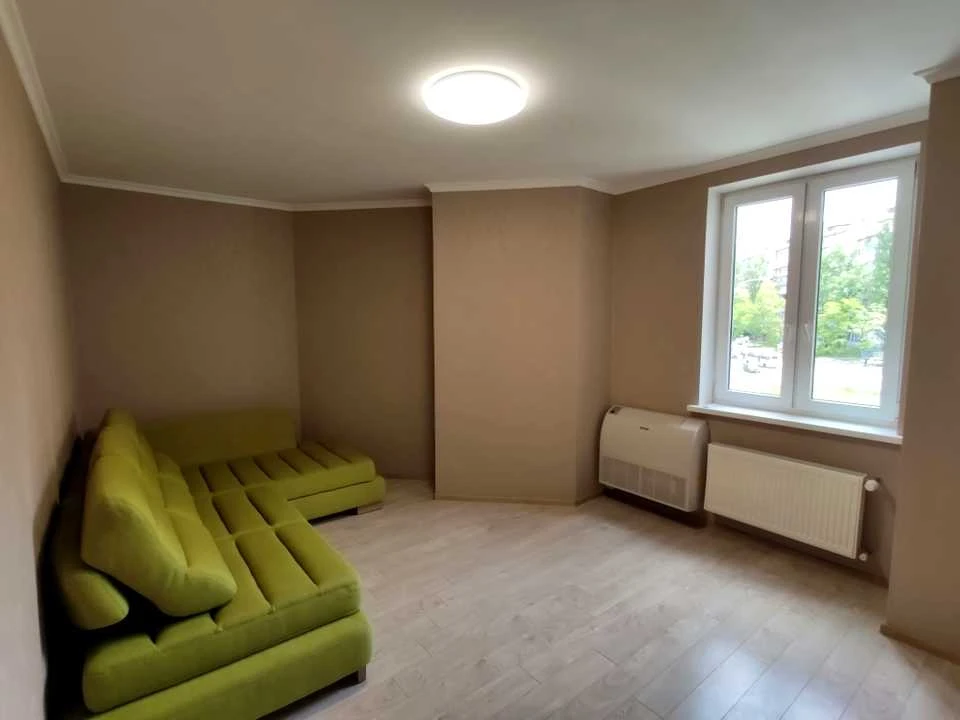 Apartment. Kyiv, Raisy Okipnoy St.