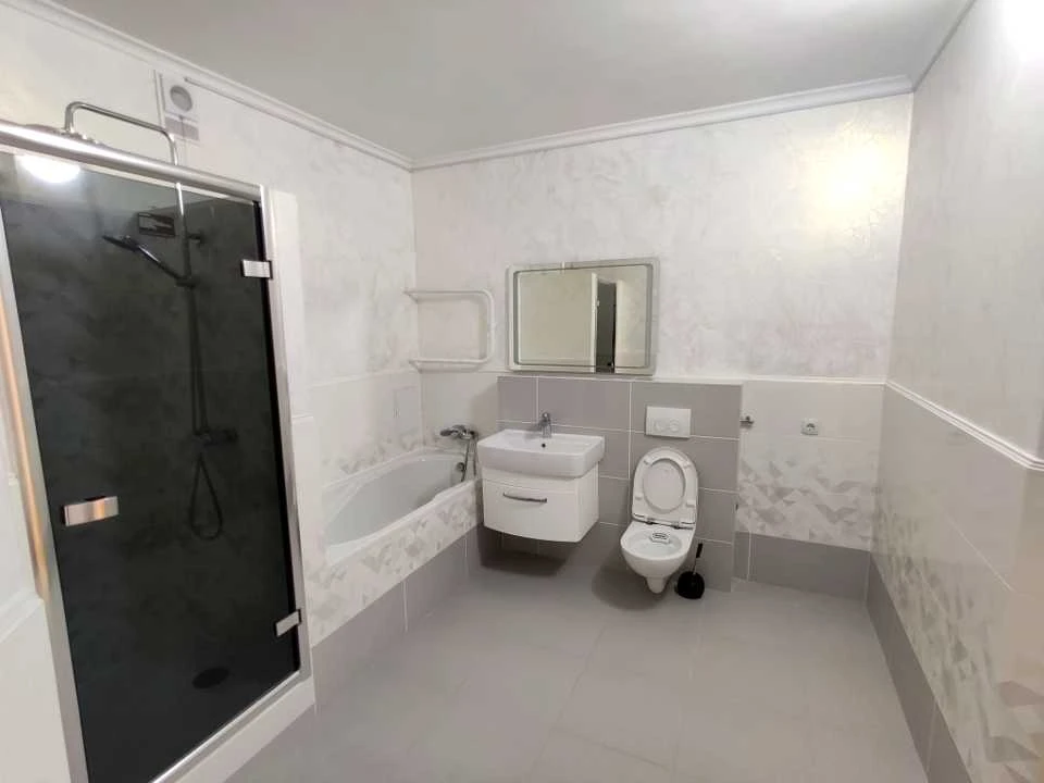 Apartment. Kyiv, Raisy Okipnoy St.