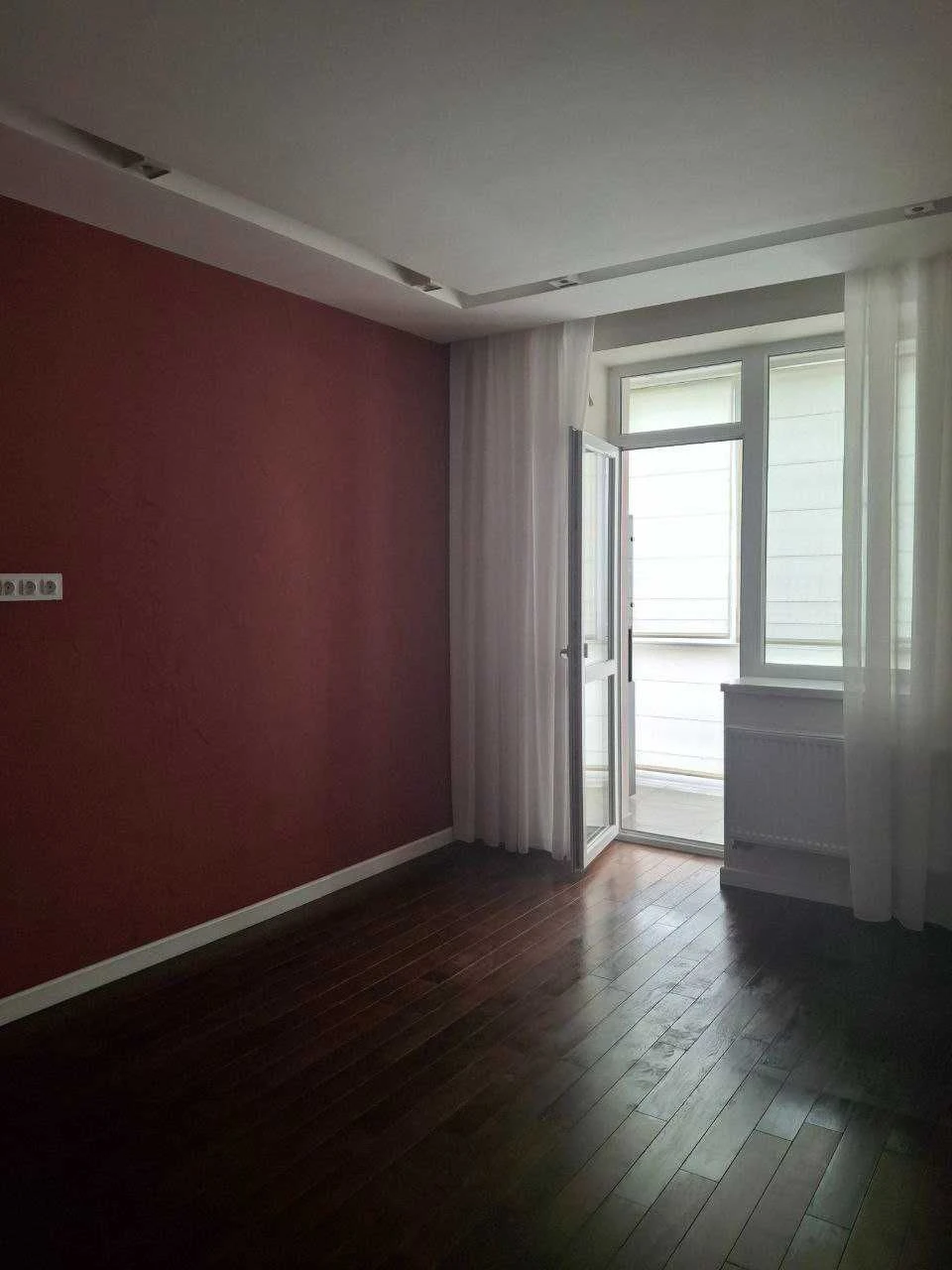 Sale of a 3-room apartment in a new building, 3rd floor