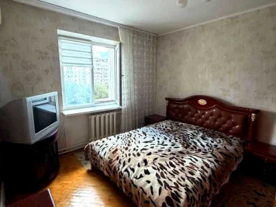 Apartment. Stadionna St, Kyiv
